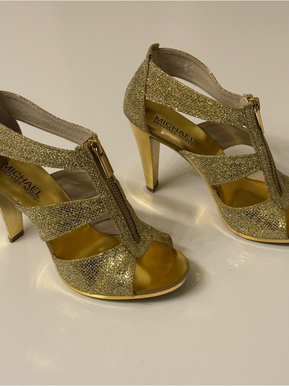 Michael Kors Glitter Gold Strappy Zip High Heels Size 6 - Picture 3 of 9